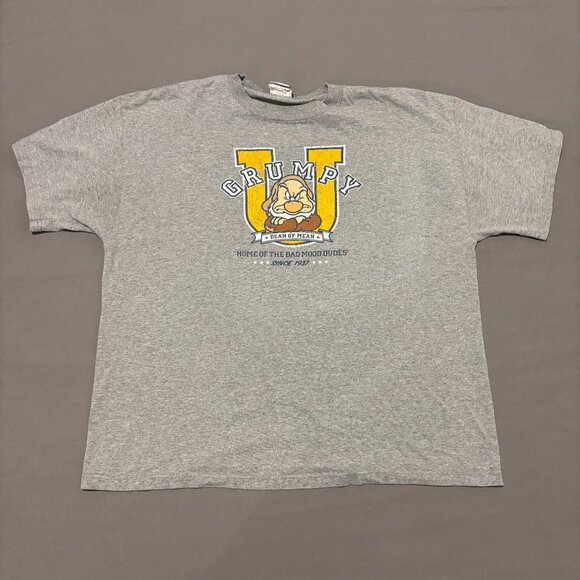 Disney T Shirt XL Gray Grumpy Graphic Snow White Y2K Casual Short Sleeves - Picture 1 of 6